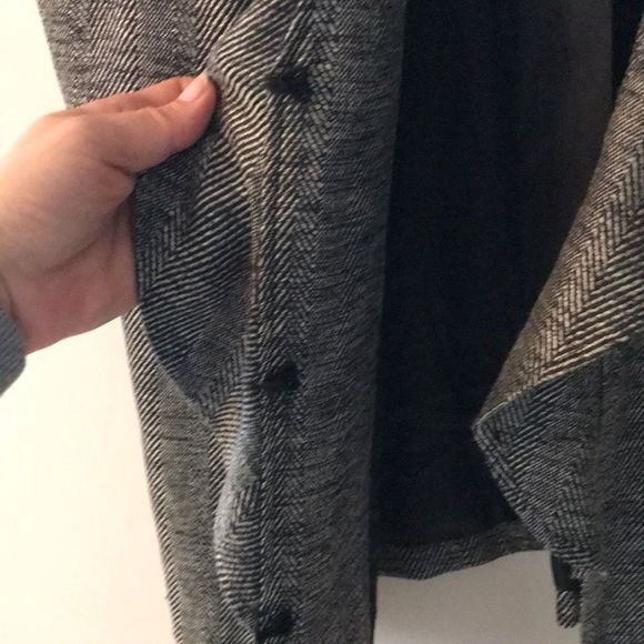 CHICO’S Ruffle Karissa Vest Jacket - Picture 4 of 7